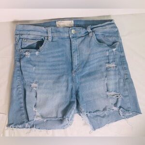 Garage Women’s Cut Off Distressed Denim Jean Size 13